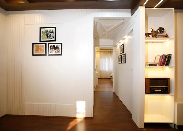 Nuh Serenity - 2 Bhk Luxury Apartment In Srinagar